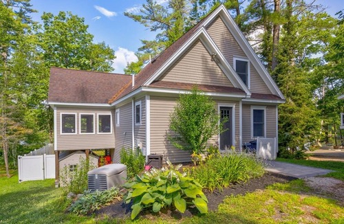 Naples House | Lakefront on Sebago Lake