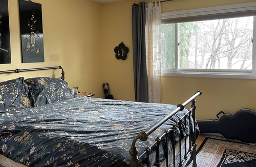 Carmel House | Lakefront Paradise One Hour From Manhattan