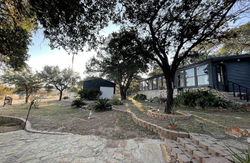 Cedar Park House | Lakefront Peaceful home Jonestown