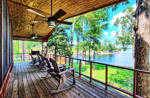 South Toledo Bend Cabin | Lakefront, pet friendly, cabin with spectacular views on South Toledo Bend.