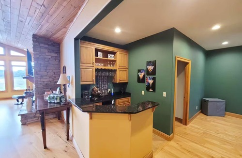 Dandridge House | Lakefront - Pool & Dock. 10+Private acres.