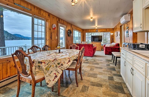 Poultney Cottage | Lakefront Poultney Cottage w/ Deck + Views!