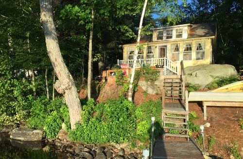 Raymond Cabin | Lakefront, private dock & deck, dog friendly, fast wifi on crystal clear Panther