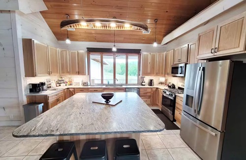 Dandridge House | Lakefront - Private Resort with INGROUND POOL!
