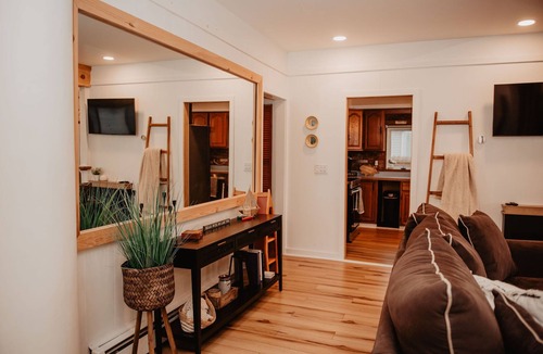 Auburn Cottage | Lakefront Rare 2+ Acre Lot 100ft+ of Lakefront