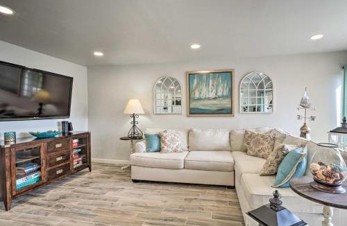 Comanche Point At Point Venture House | Lakefront Resort Living: Pool, Golf, Tennis & More