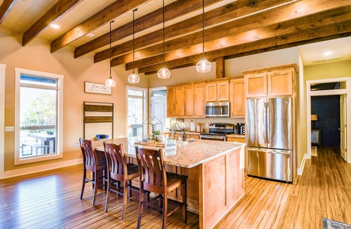Double Springs House | Lakefront Retreat: Dock,Paddleboard,Kayak& Fishing