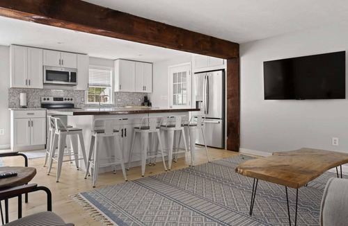 West Wareham House | Lakefront Retreat & Back Yard Oasis