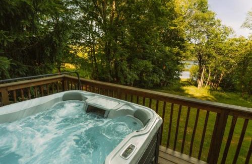 Narrowsburg House | Lakefront Retreat Hot Tub Kenoza Cottage
