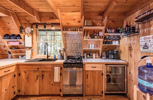 Readfield Cottage | Lakefront Retreat: Pet-Friendly A-Frame with Modern Comforts