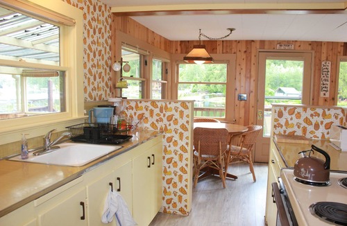 Lake Roesiger House | Lakefront Retreat: Private Dock, Fire Pit, BBQ, AC, Dog Friendly