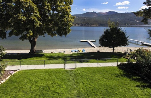 Liberty Lake House | Lakefront Retreat