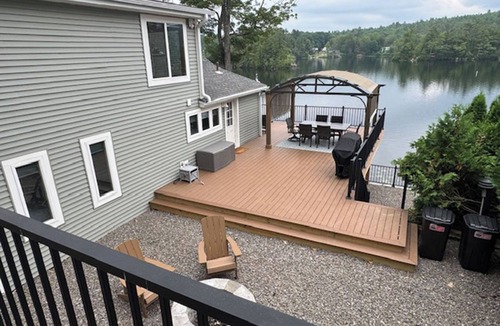 New Hampton House | Lakefront Retreat