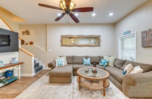 Bracey Apartment | Lakefront Retreat w/Dock, Patio & Grill in Bracey