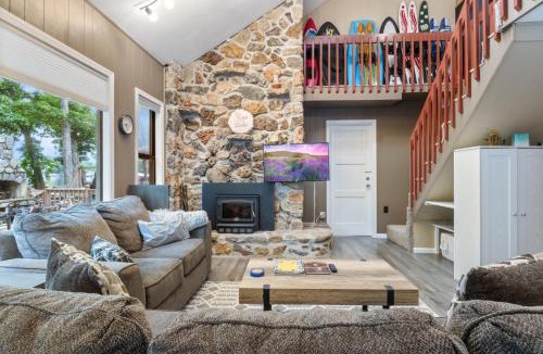 Sunrise Beach House | Lakefront Retreat w/Private Dock, Kayaks, Swim Mat & Lake Views