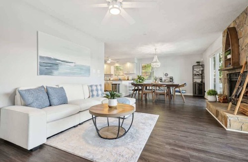 Snellville House | Lakefront Retreat with Luxury Touch