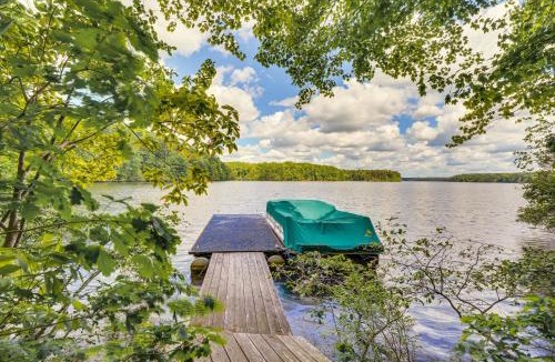 Roxboro House | Lakefront Roxboro Home w/Private Dock!