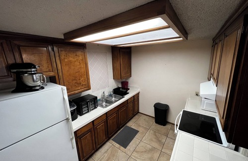 Clearlake House | Lakefront Serenity