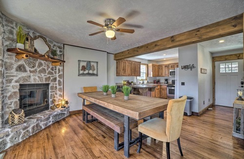 Shell Knob House | Lakefront Shell Knob Home w/Deck & Gas Grill