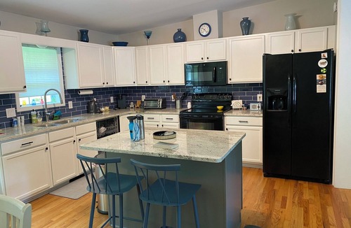Louisa House | Lakefront Single Family Home - Minimum 30-day rental