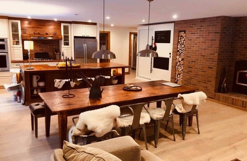 Woodstock House | Lakefront & Ski Retreat with a Private Beach