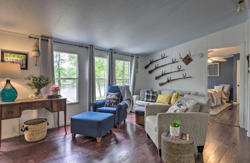 Milledgeville House | Lakefront Sparta Home: Fire Pit, Dock & Kayak