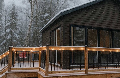 Carling Cabin | Lakefront Studio Cottage #7