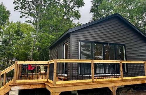 Carling Cabin | Lakefront Studio Cottage #8