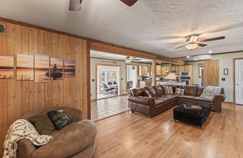 Sweetwater House | Lakefront Sweetwater Home w/Patio & Fire Pit
