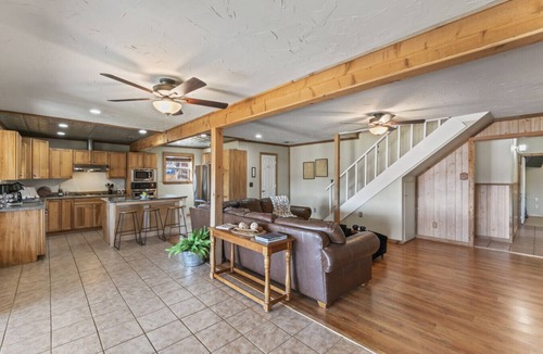 Sweetwater House | Lakefront Sweetwater Home w/Patio & Fire Pit