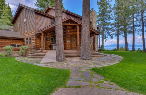 Lake Forest House | Lakefront Tahoe Chalet | Private Shoreline & Views
