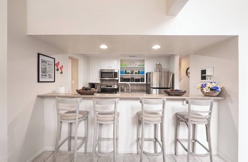 Walden on Lake Conroe House | Lakefront townhouse in Montgomery, Texas