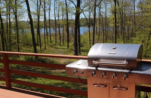 Rotterdam Junction House | Lakefront vacation rental near Saratoga race track