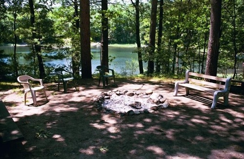 Lake Arrowhead House | Lakefront Vacation Home W/Large Yard and FirePit