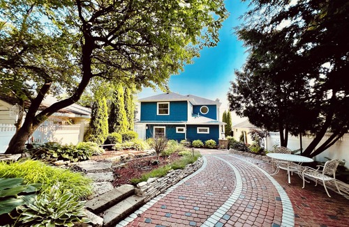 Edwardsburg House | Lakefront Vacation Home on Eagle Lake