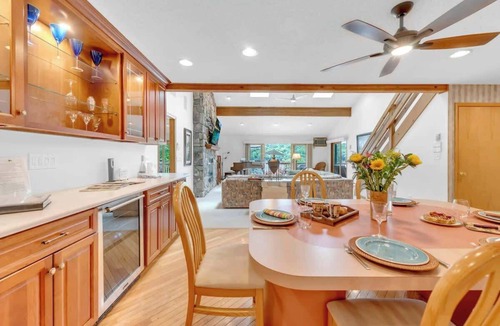 Lake Ariel House | Lakefront + Views + 5 Bdrm + Outdoor Kitchen