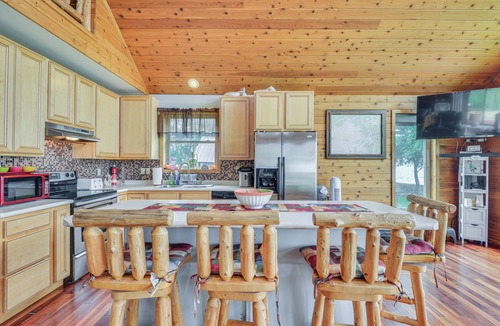 Three Mile Bay Cottage | Lakefront Views & Private Yard: Three Mile Bay Gem