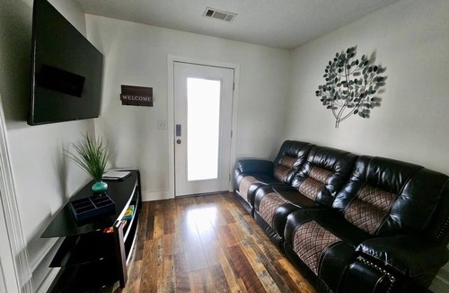 Wedowee House | Lakefront Villa 3/Dock Access