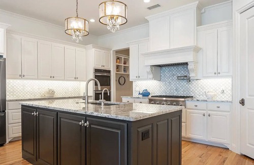 Star Harbor House | Lakefront Villa Infinity Pool + Hot Tub Dock Kayaks 6BR near Dallas