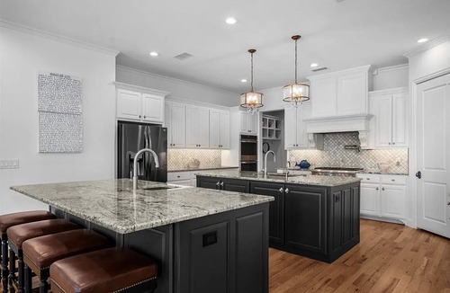 Star Harbor House | Lakefront Villa Infinity Pool + Hot Tub Dock Kayaks 6BR near Dallas