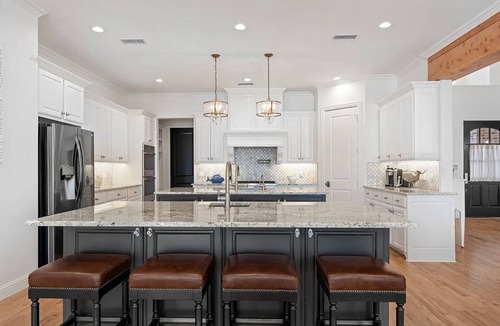 Star Harbor House | Lakefront Villa Infinity Pool + Hot Tub Dock Kayaks 6BR near Dallas