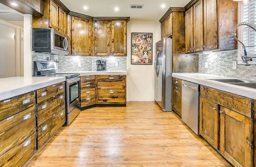 Dennis House | LAKEFRONT W/DOCK, POOL, HOT TUB & OUTDOOR KITCHEN