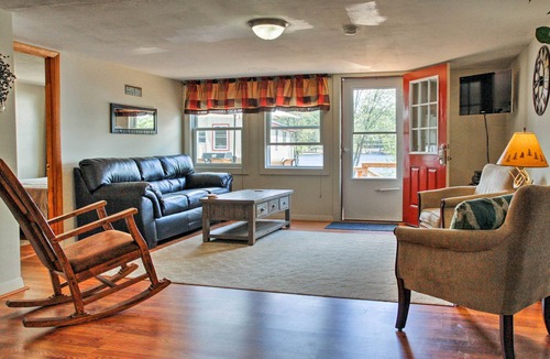 Pine River Pond Cottage | Lakefront Wakefield Cottage w/ Deck & Water Views!