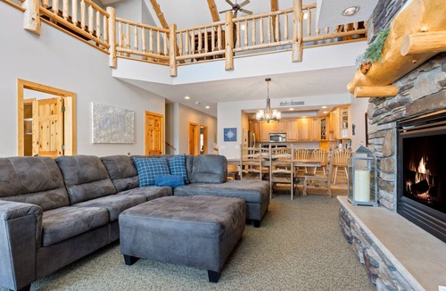 Crosslake Condo | Lakefront WFC Condo | Beach| Pool| Dock Slip|839