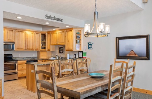 Crosslake Condo | Lakefront WFC Condo | Beach| Pool| Dock Slip|839