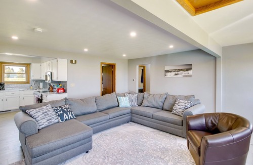 Winneconne House | Lakefront Winneconne Home w/Private Dock!