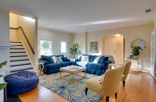 Winter Haven House | Lakefront Winter Haven Retreat: Hot Tub & Patio!