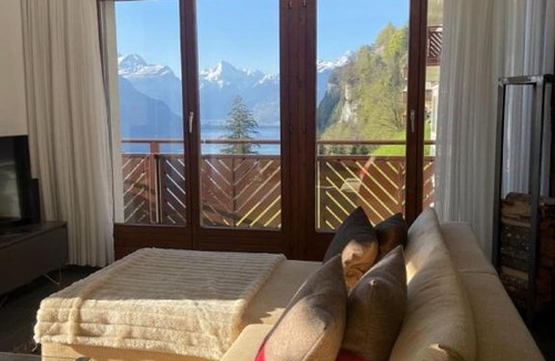 Ruetli Apartment | LakeHill72