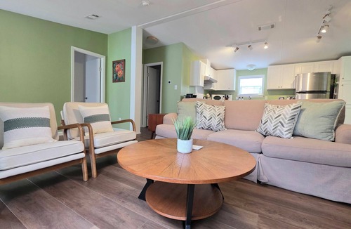 Ellabell House | Lakehouse - 10 mins Hyundai & 30 mins Savannah