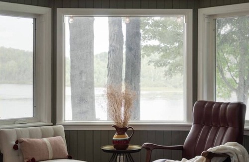 Big Rapids House | Lakehouse, Hot Tub & Pontoon, King Bed
